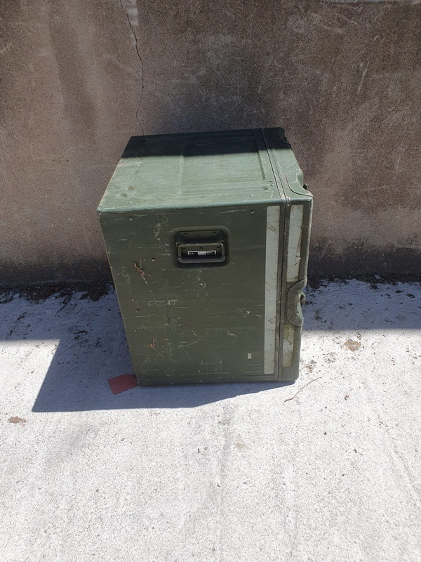 caja militar metal 63x54x50 1u